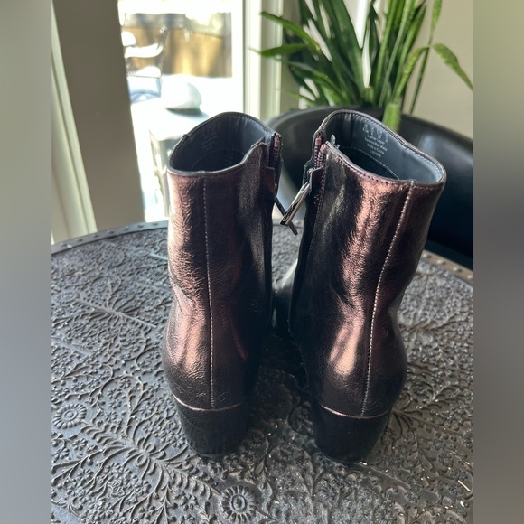 FRANCO SARTO VIVIAN POINTED TOE BOOTIE IN METALLIC BROWN 8.5 - Picture 5 of 7